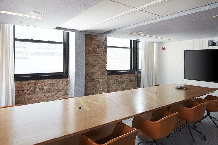 金融服务企业会议室装修设计效果图