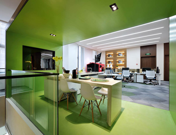绿色办公室装修设计效果图